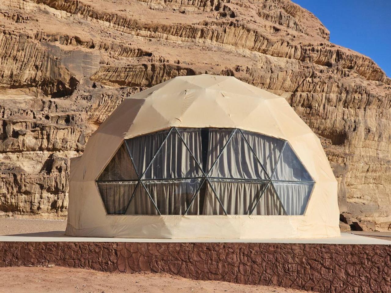 Wadi Rum Oscar Camp 외부 사진