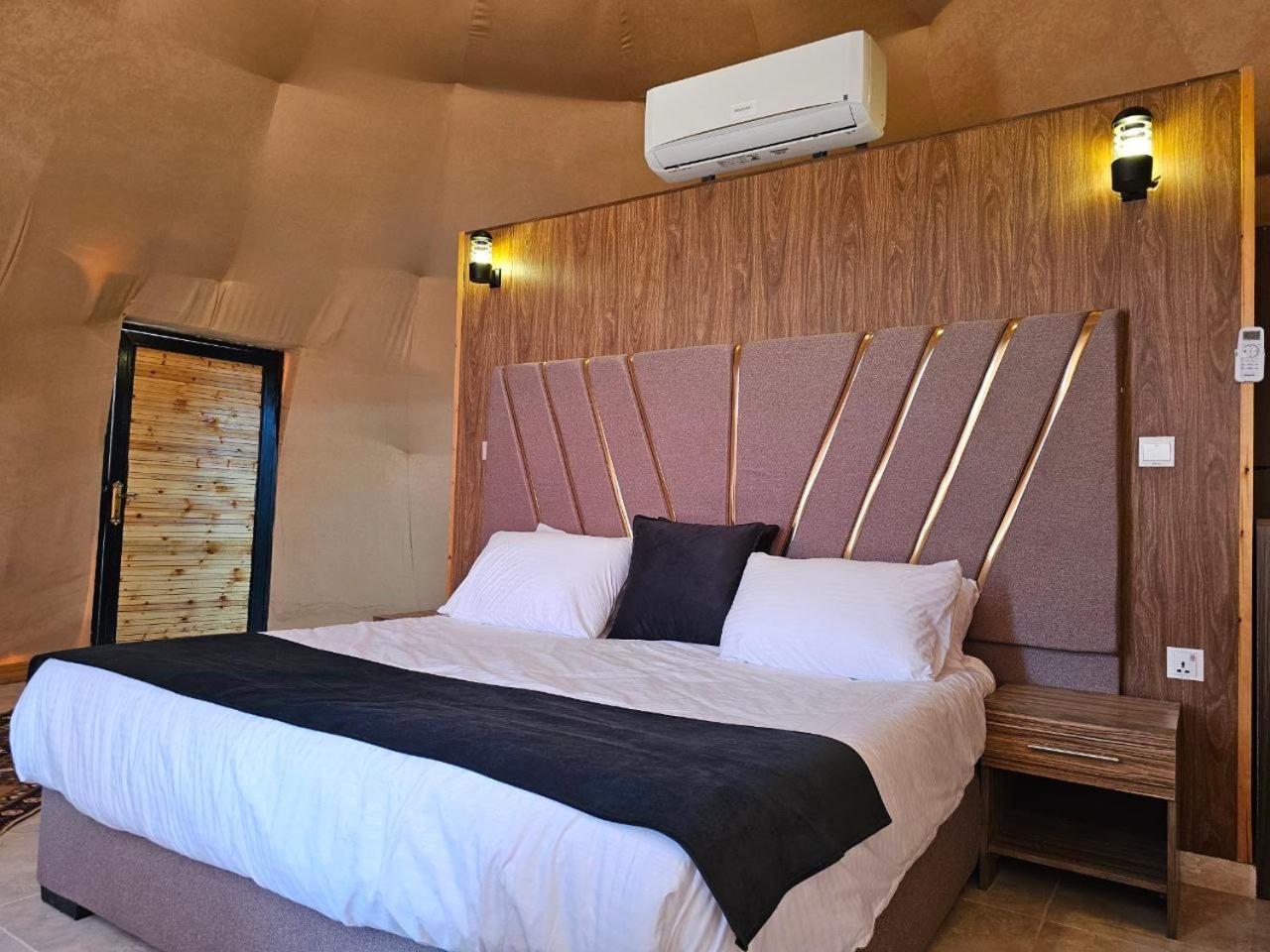 Wadi Rum Oscar Camp 외부 사진
