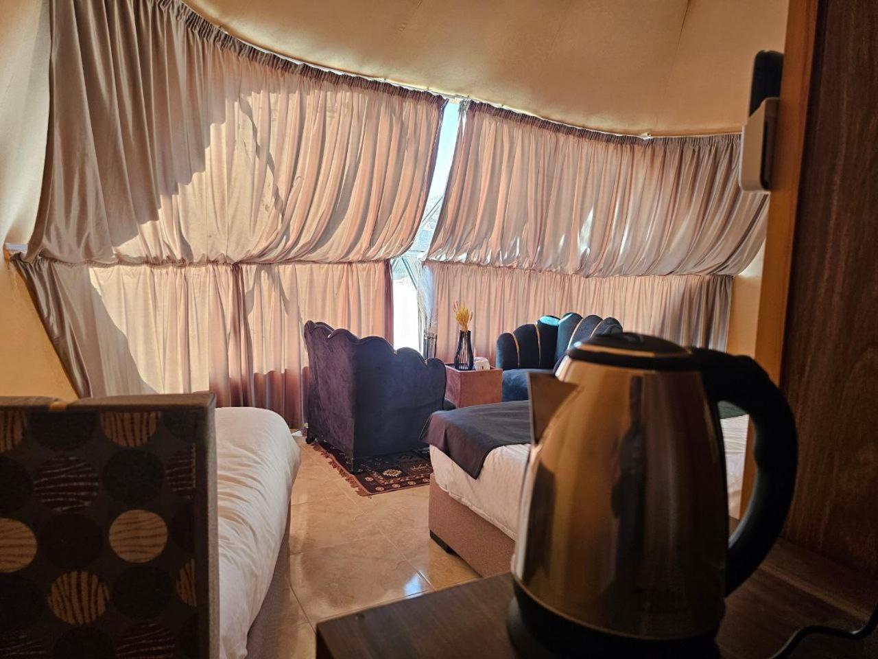 Wadi Rum Oscar Camp 외부 사진